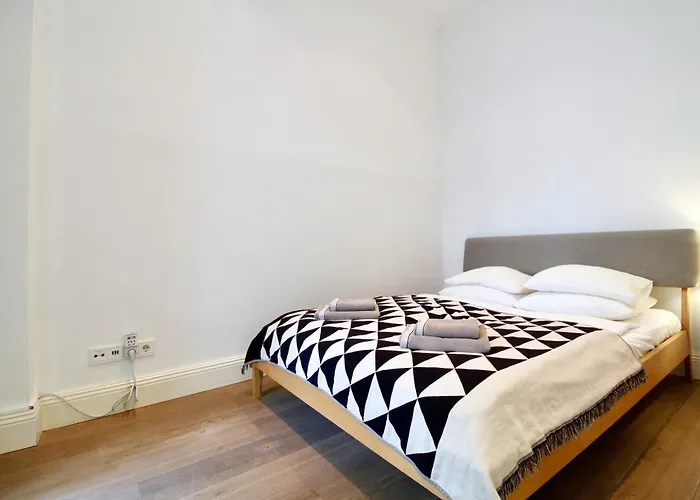 Urban Oasis In Neubau With Cozy Fireplace Apartmán Vídeň